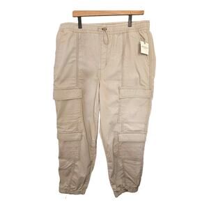 NEW Arizona Jean Co. Juniors Drawstring Cargo Capri/Pants in Beige (Size: XL)